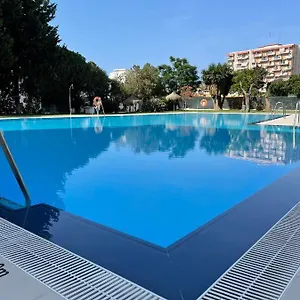  Apartment Apartamento Con Piscina A 500M De La Playa En Benalmadena Costa